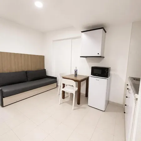 Apartamentos El Faro By Mc-2
